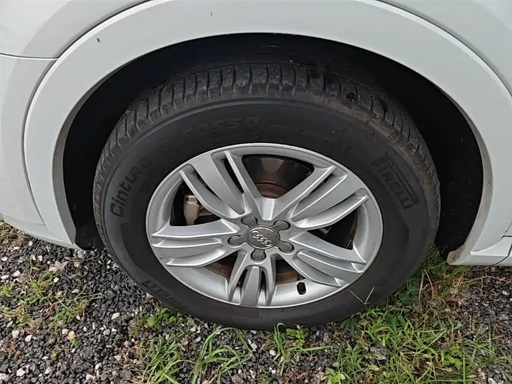 Audi Q3 2014 2015 35 TFSI quattro Technology