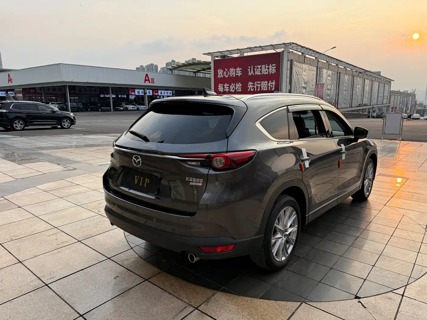 Mazda CX-8 2023 2019 2.5L AWD Premium Model