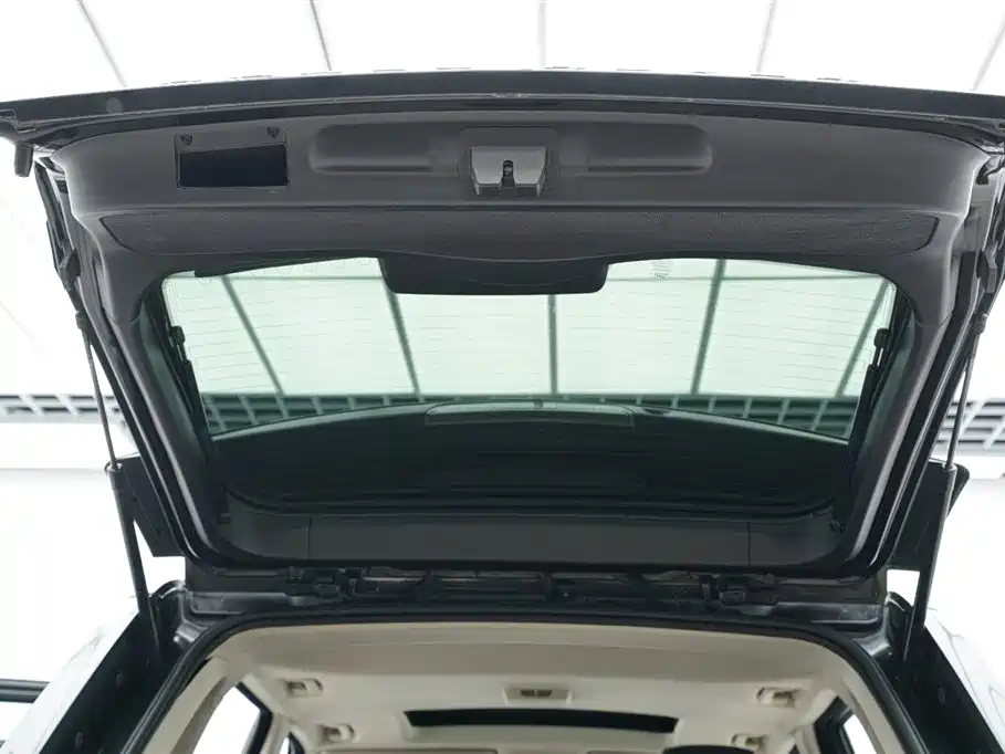 Фото 25 - Land Rover Range Rover Sport