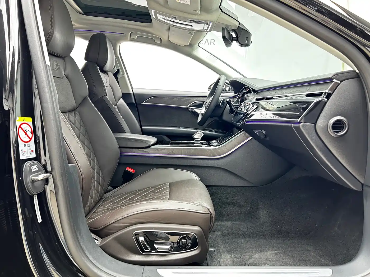 Audi A8, миниатюра 22