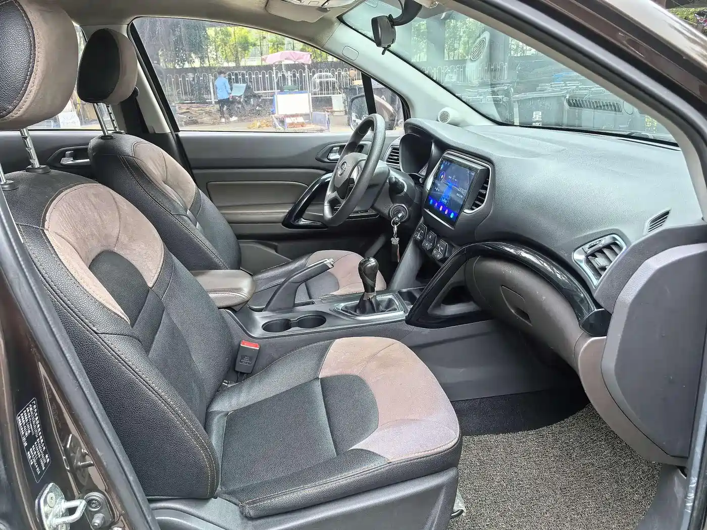 GAC Trumpchi Trumpchi GS4 2016 235T Manual Comfort Edition фото 8