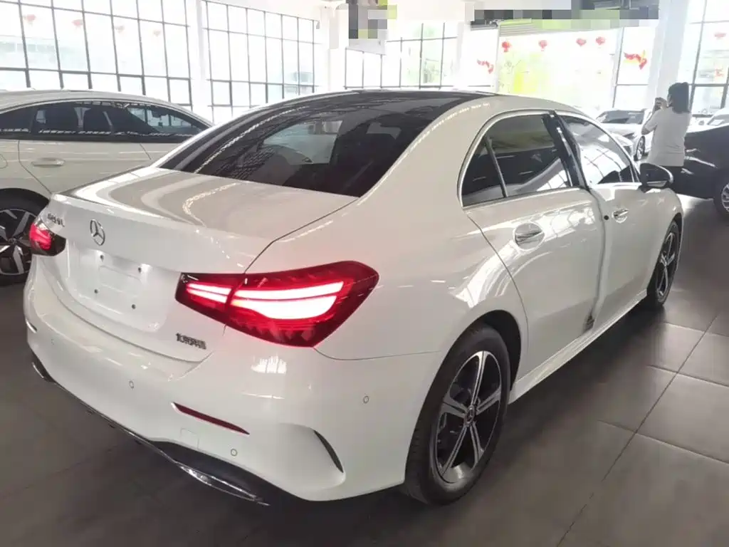 Mercedes-Benz A-Class 2025 2025 A 200 L Fashion Edition