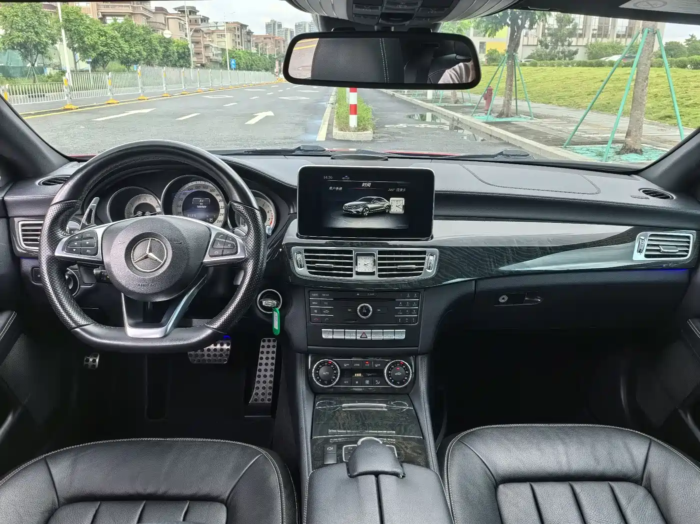 Mercedes-Benz CLS 2017 CLS 320 Elegance Edition фото 12
