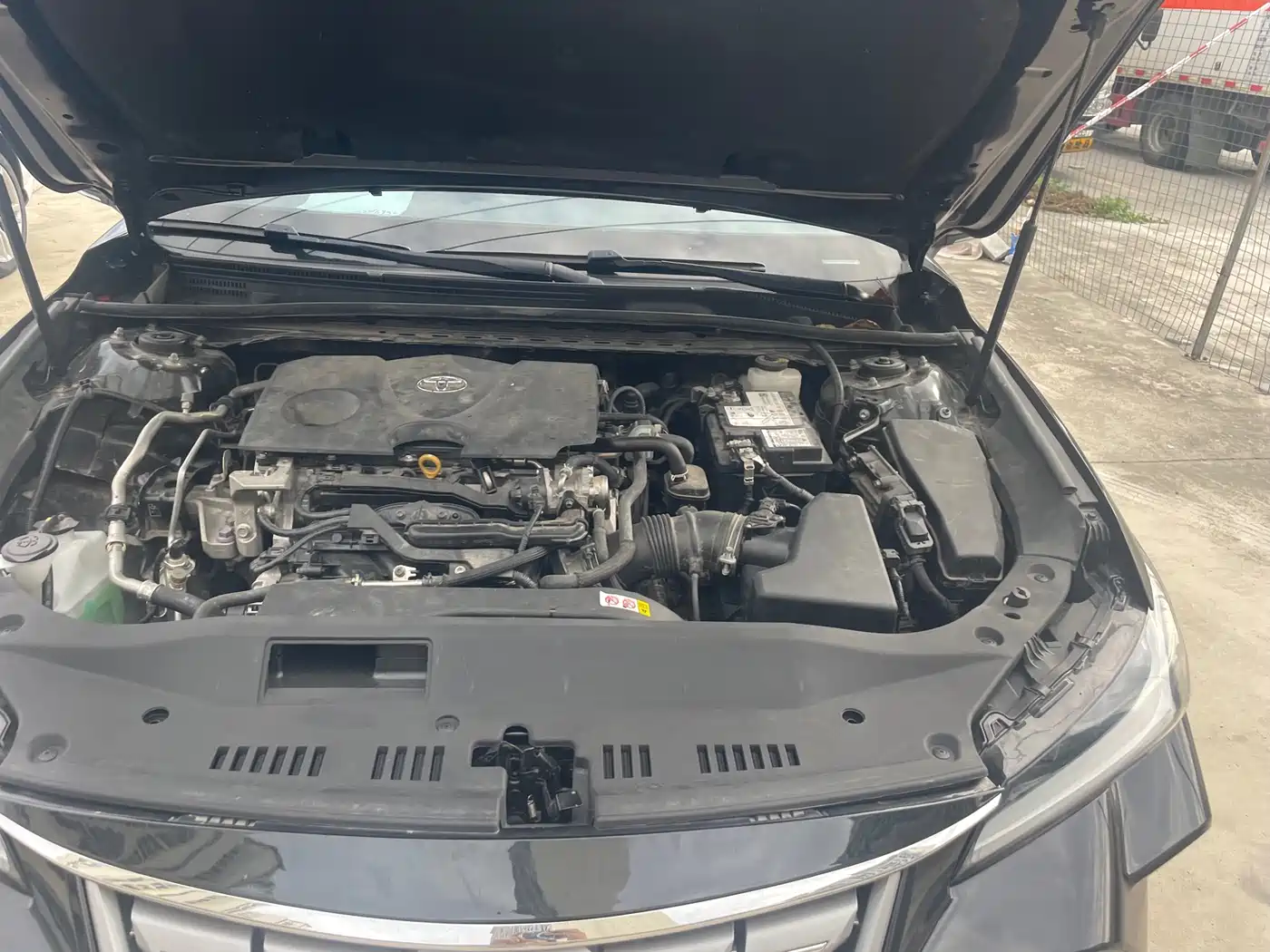 Photo 17 - Toyota Avalon