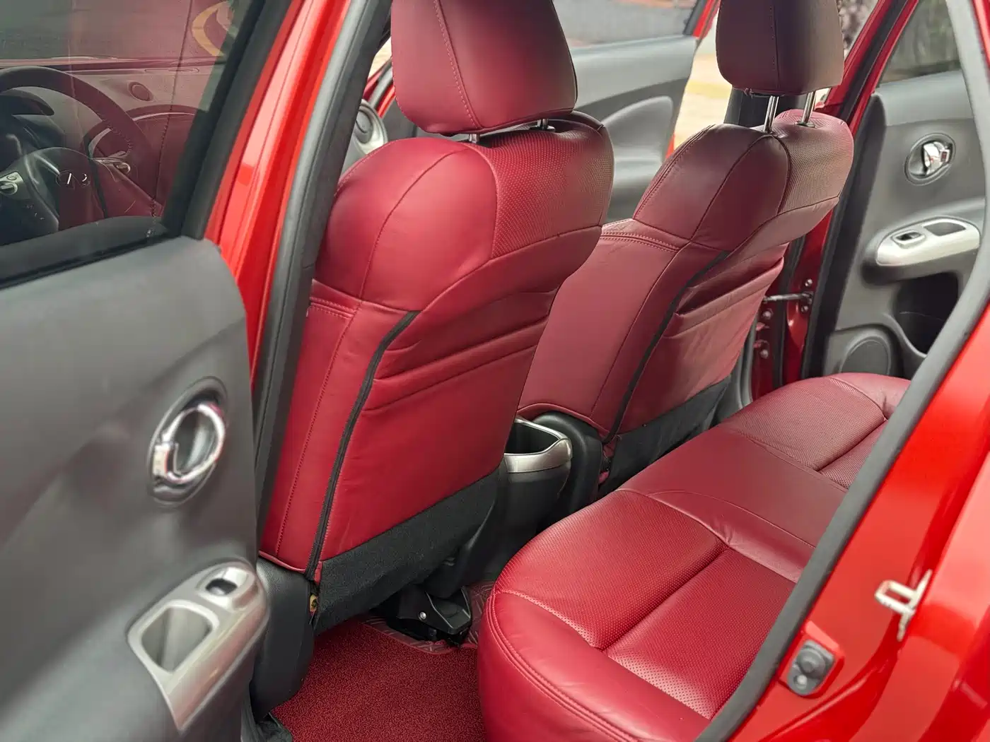 Infiniti ESQ 2018 2014 1.6L Free Edition