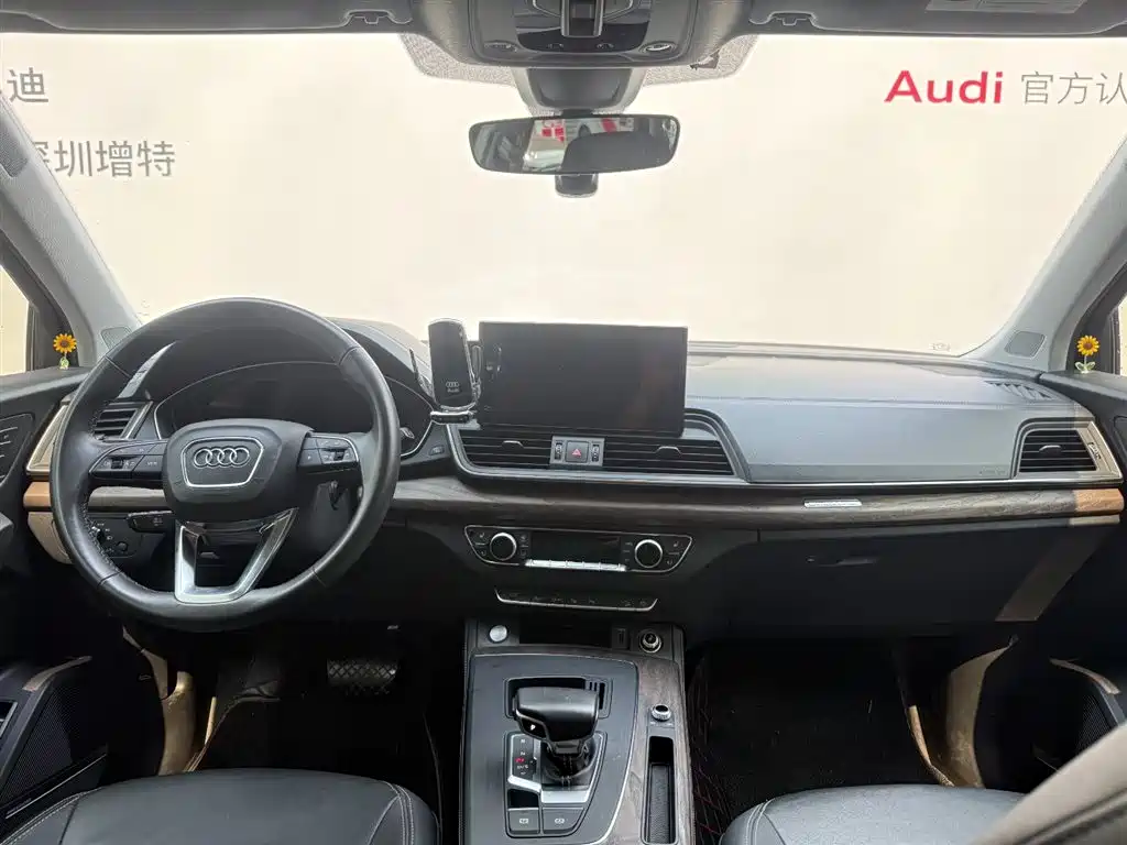 Audi Q5L 2022 45T Luxury Elegance фото 9