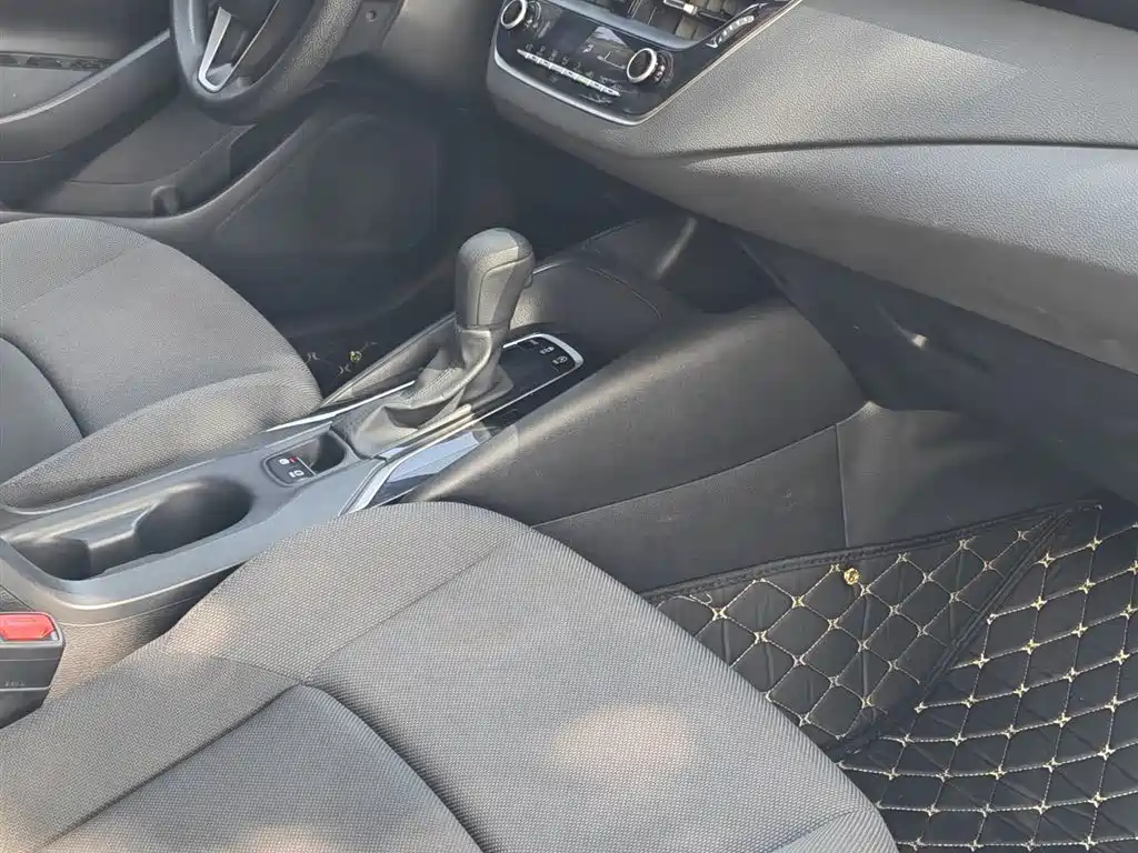 Toyota Levin 2019 185T CVT Luxury Edition China VI фото 19