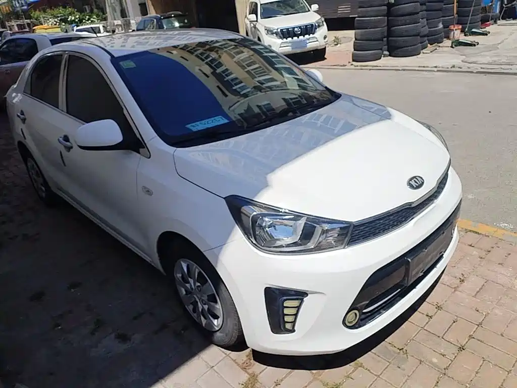 Kia Huan Chi 2017 1.4L Manual Smart Fashion фото 4