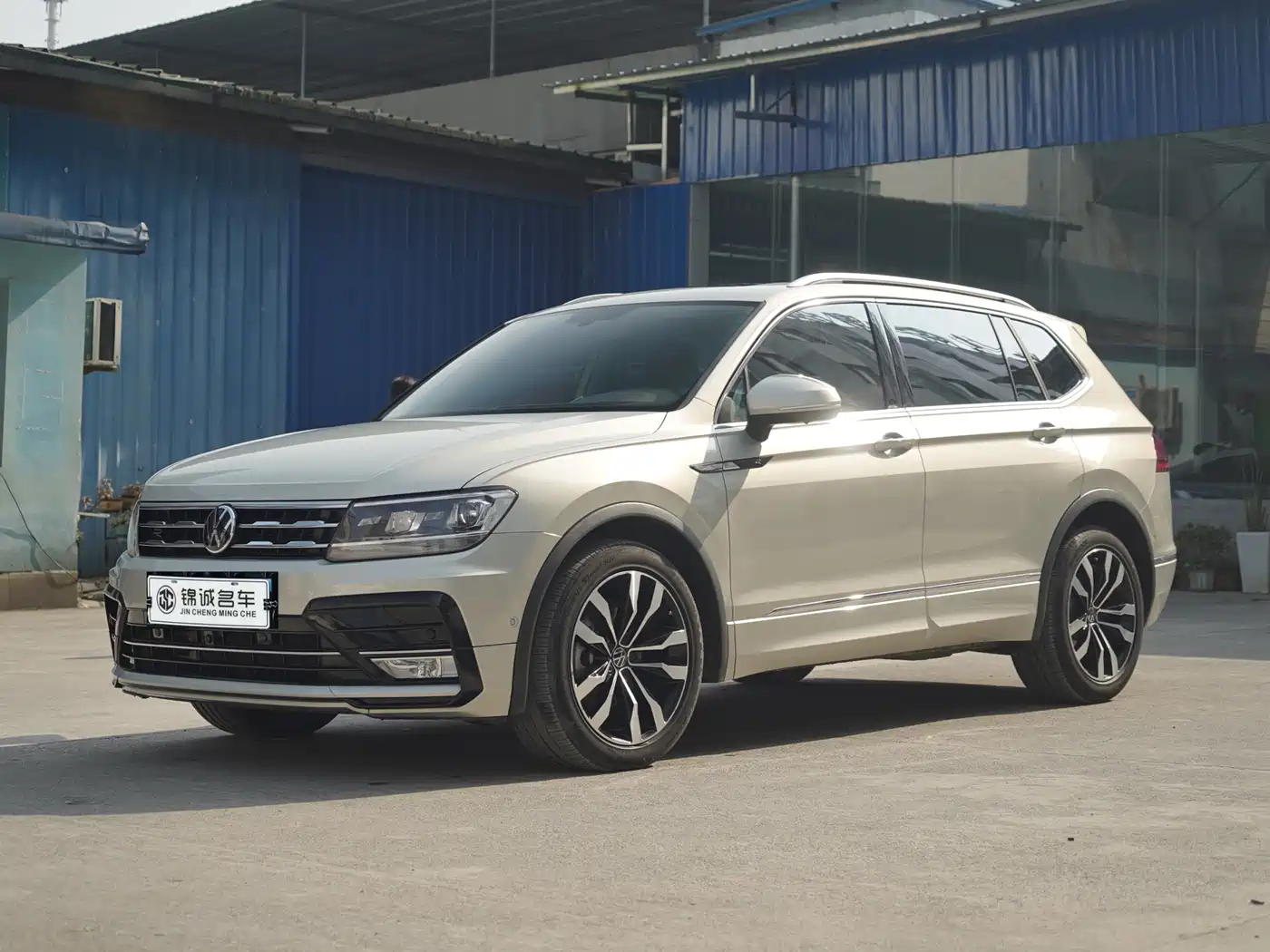 Volkswagen Tiguan L 2021 330TSI Automatic 2WD R-Line Premium