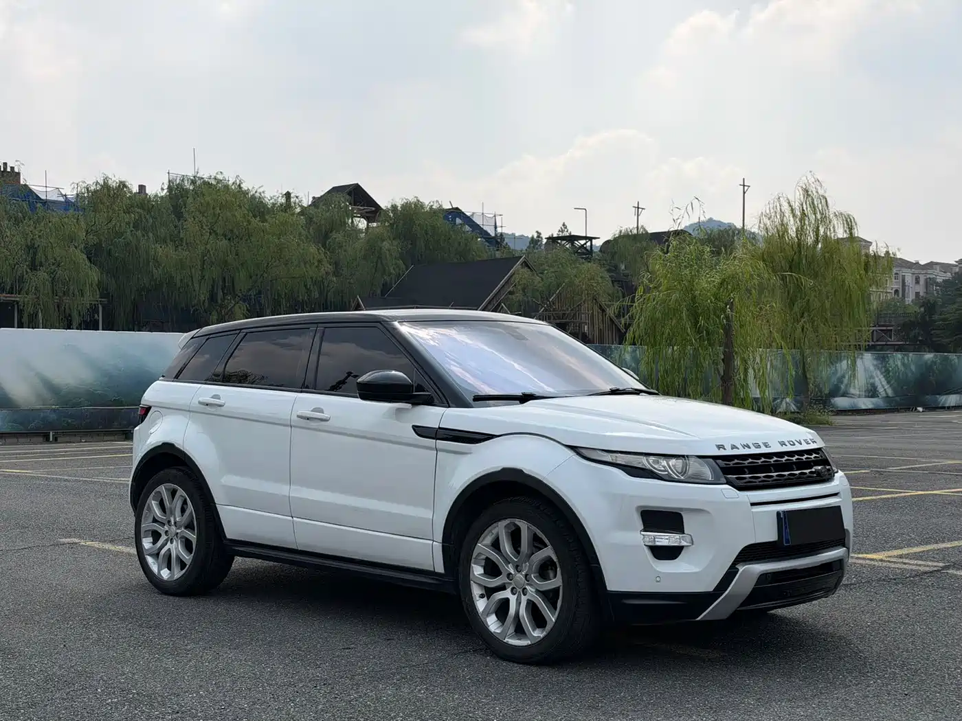 Land Rover Range Rover Evoque (Import) 2014 2014 2.0T 5-door Brilliance