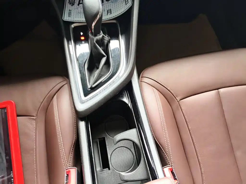 Buick GL6 2018 2018 18T 6-Seater Premium