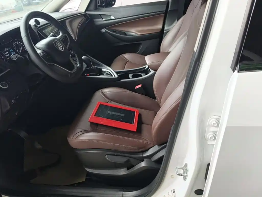 Buick GL6 2018 2018 18T 6-Seater Premium