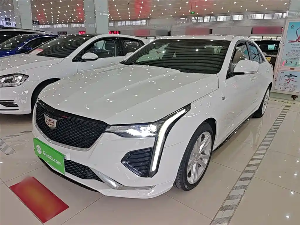 Cadillac CT4 2020 28T Fashion Edition