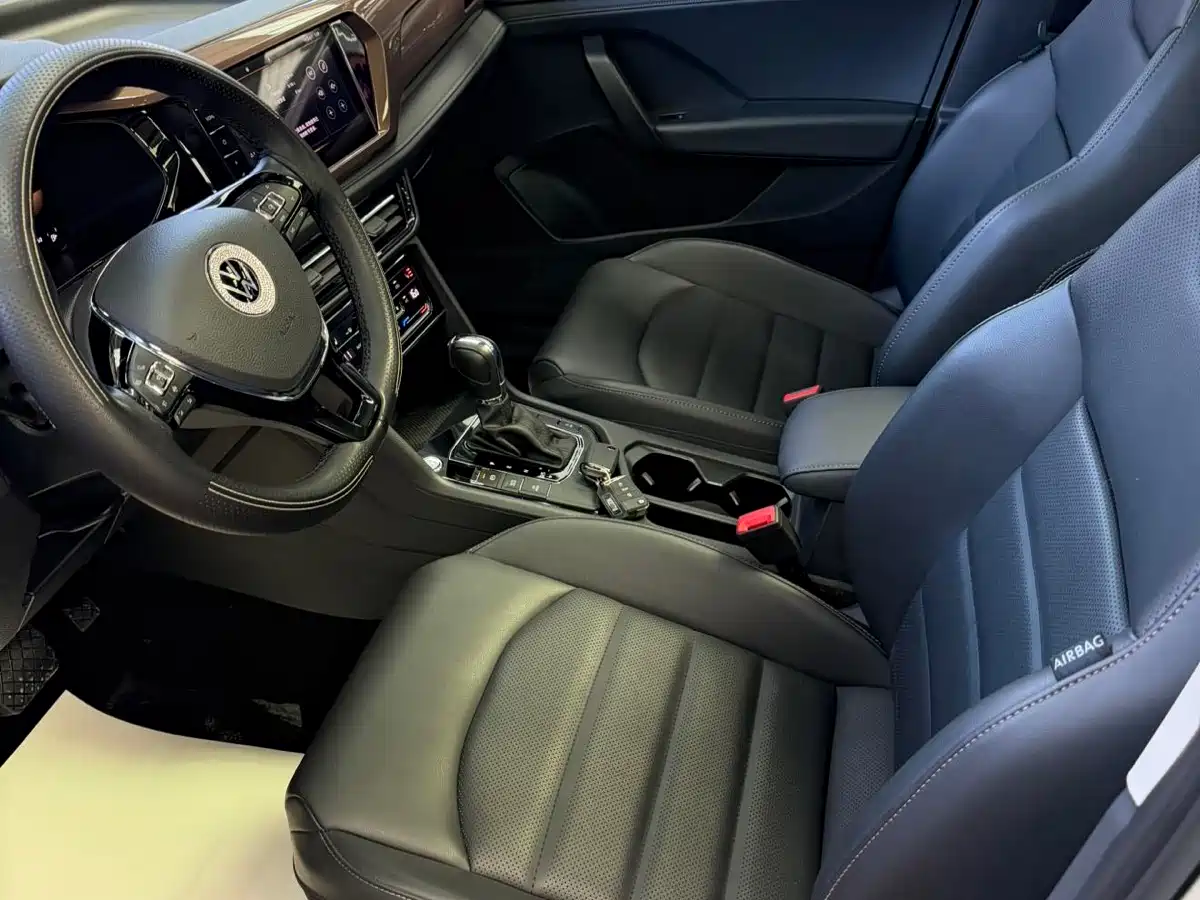 Volkswagen Tharu 2022 280TSI FWD Luxury Edition фото 13