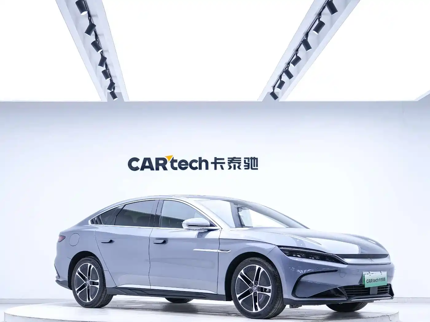 BYD Han 2023 EV Champion Edition 605KM FWD Premium фото 3