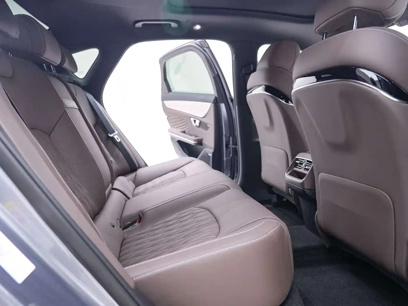 BYD Han 2023 EV Champion Edition 605KM FWD Premium фото 22