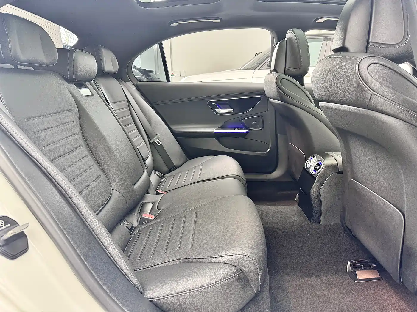 Mercedes-Benz C-Class 2024 Facelift C 260 L Sport фото 12