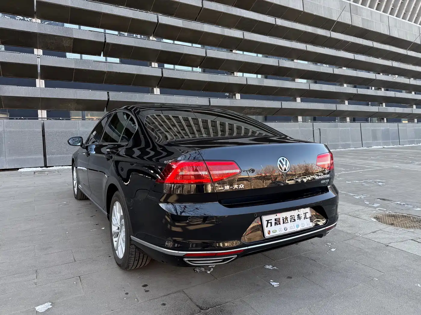 Volkswagen Magotan 2018 330TSI DSG Luxury фото 6