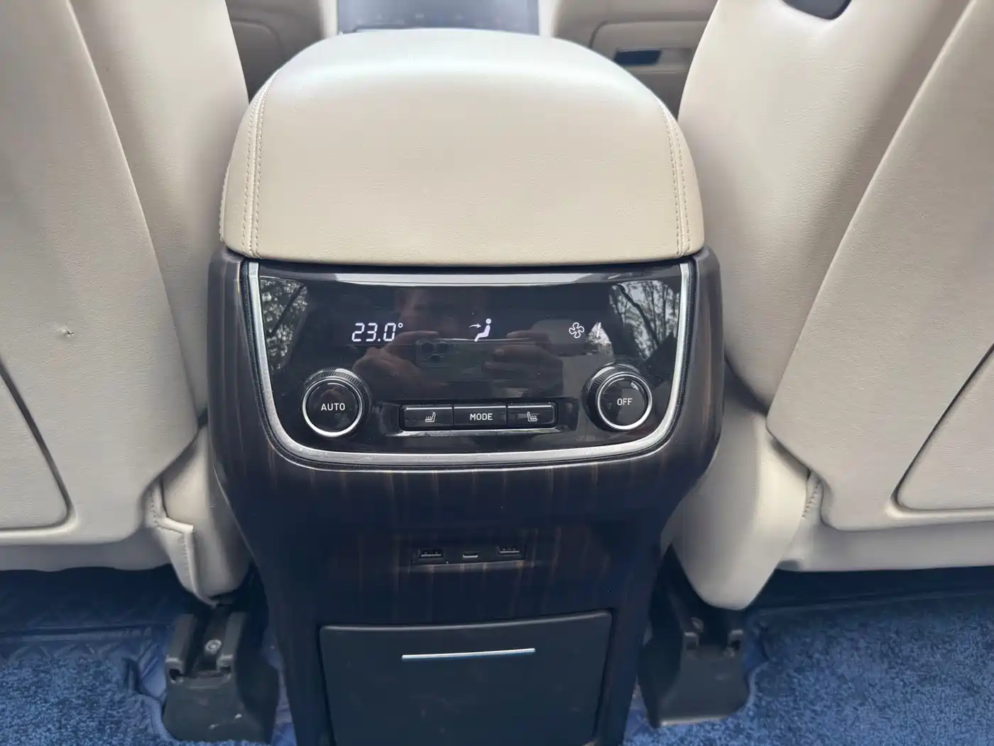 Li Auto Li ONE 2020 2020 Extended Range 6-seater