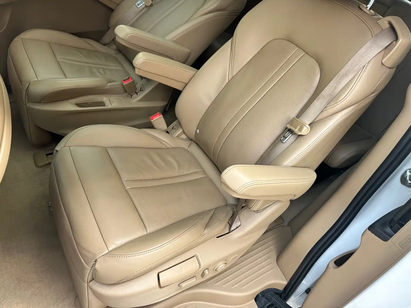 Buick GL8 2018 ES 28T Flagship Type China VI фото 19