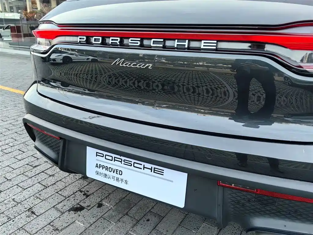 Porsche Macan 2024 Macan 2.0T фото 15