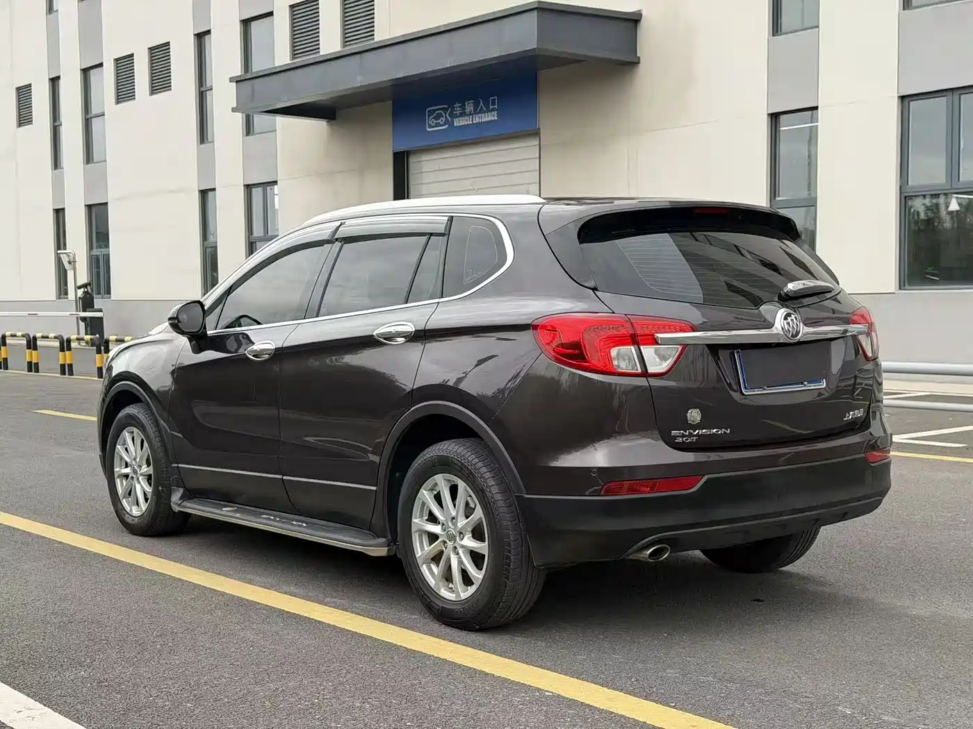 Buick Envision Plus 2017 20T FWD Elite фото 9