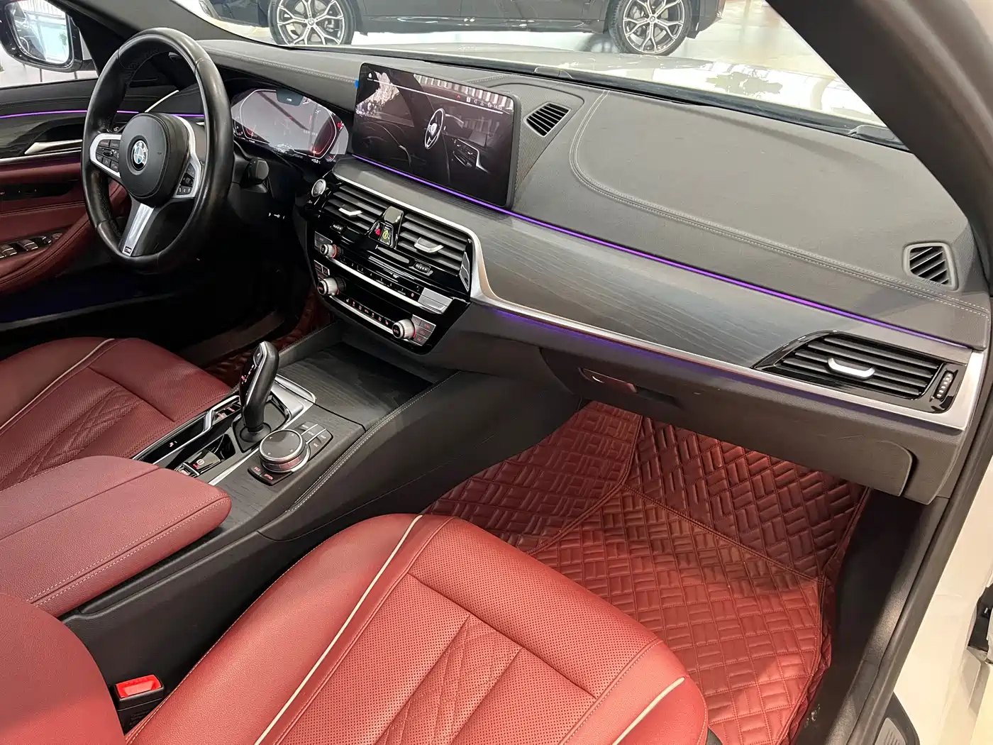 BMW 5 Series 2021 530Li Leading M Sport Package фото 7