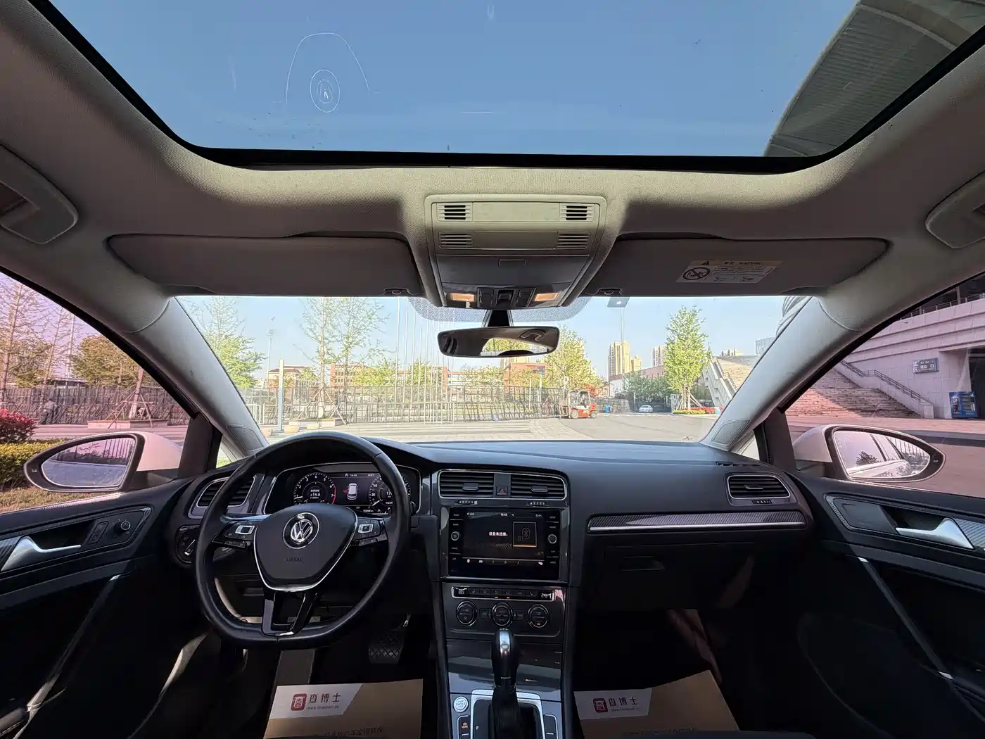 Volkswagen Golf 2018 280TSI Automatic Flagship Model фото 4