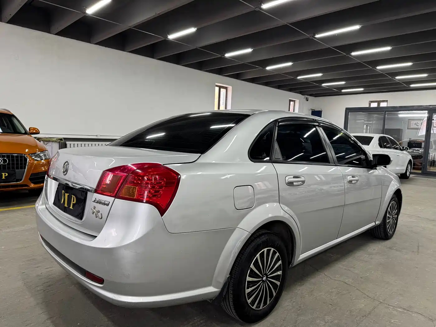 Buick Excelle 2011 1.6LX-AT фото 7