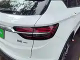 Фото 8 - Geely Coolray