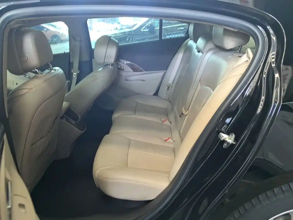 Buick LaCrosse 2013 2.4L SIDI Leading Comfort фото 17