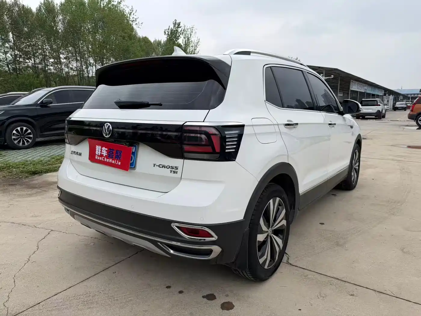 Volkswagen T-Cross 2019 280TSI DSG Luxury Edition фото 17