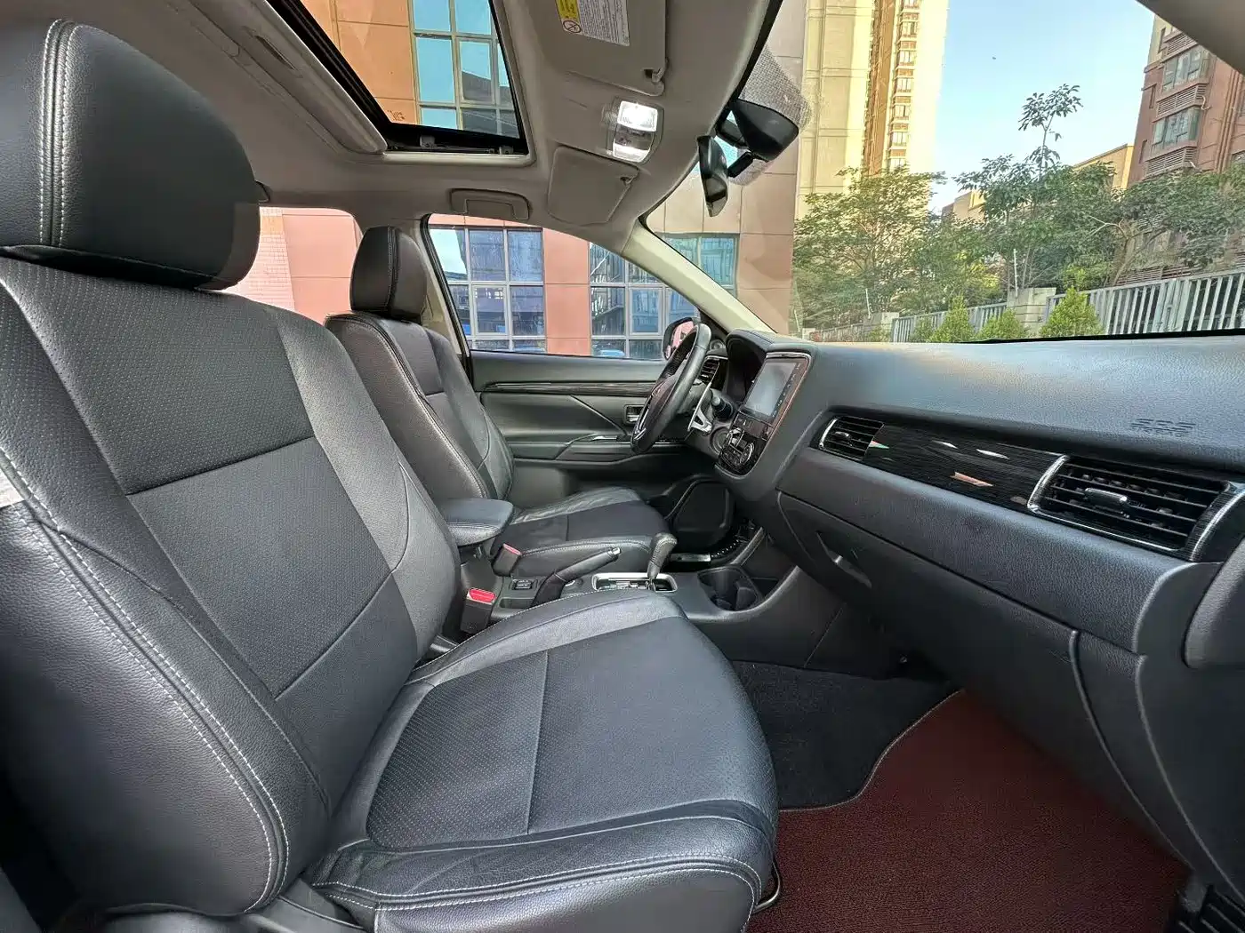 Mitsubishi Outlander 2017 2016 2.4L 4WD Elite Edition 5-seater