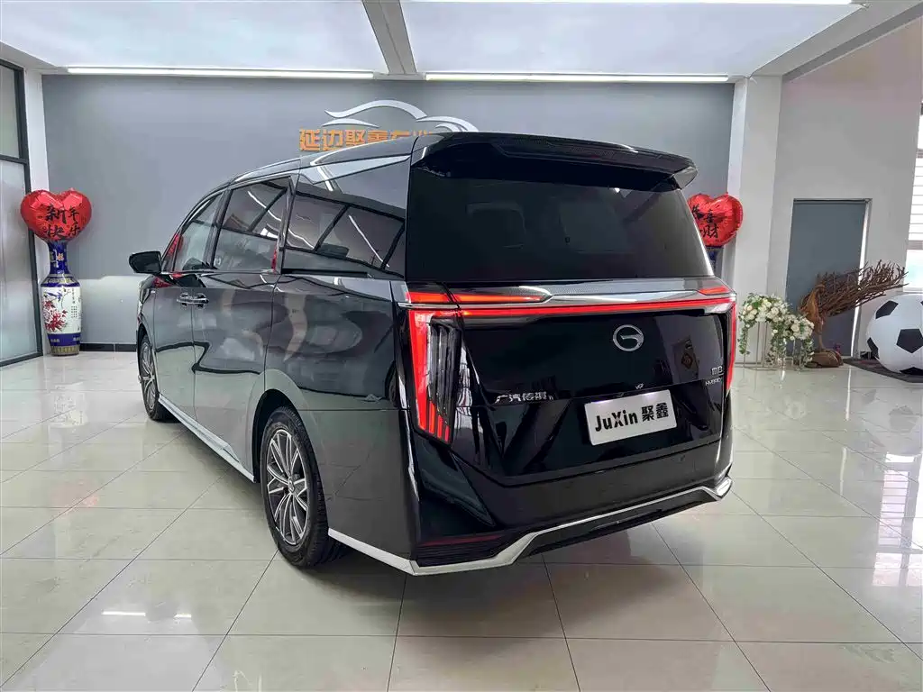 GAC TRUMPCHI TRUMPCHI M8