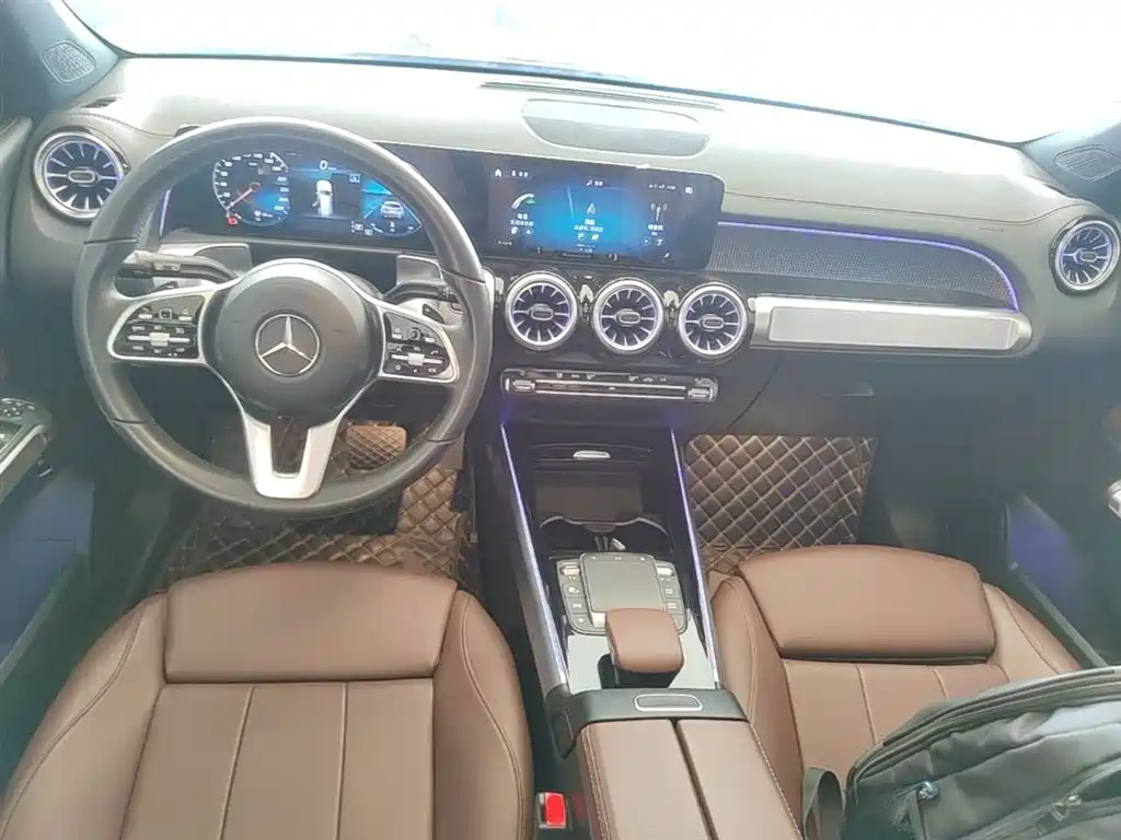 Mercedes-Benz GLB 2022 Model GLB 200 Dynamic Edition фото 10