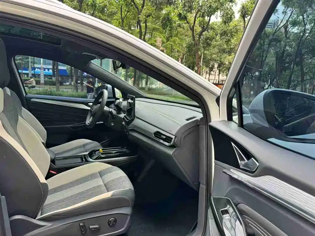 Volkswagen ID.4 CROZZ 2024 Pure Limited Edition фото 8