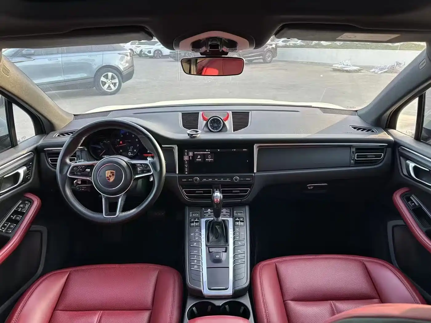 Porsche Macan 2018 Macan 2.0T фото 13