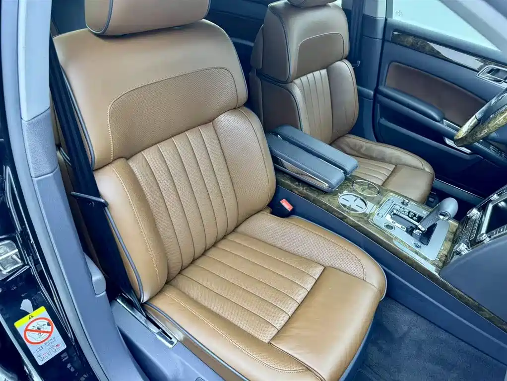 Volkswagen Phaeton 2012 3.6L Premium Custom фото 19