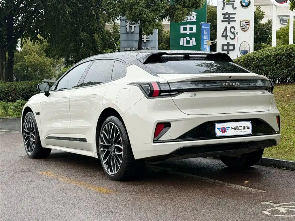 ZEEKR EXTREME KRYPTON 001