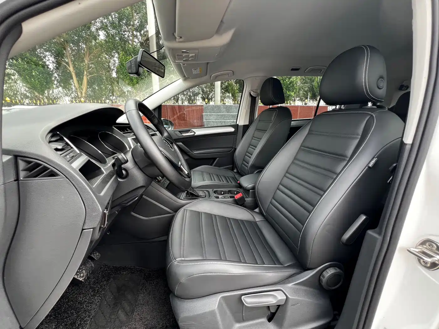 Volkswagen Touran 2021 2021 Touran L 280TSI DSG Trend Edition 7-seater