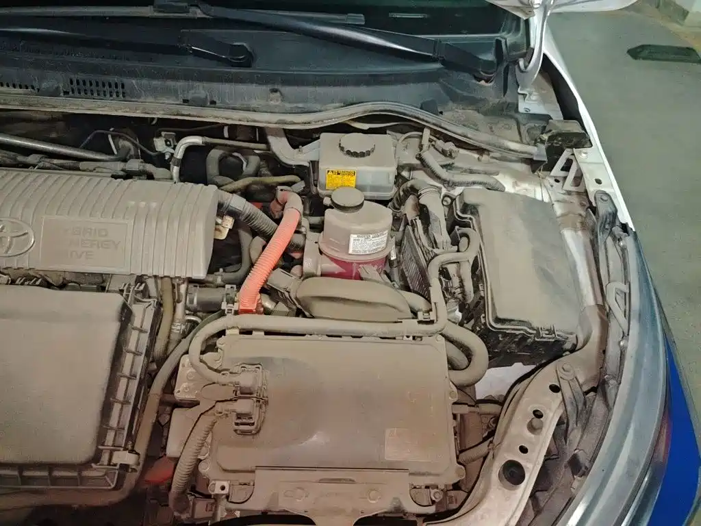 Фото 21 - Toyota Corolla