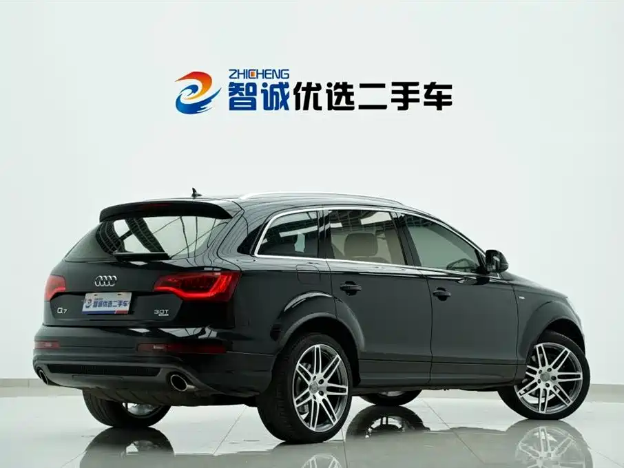 Audi Q7 2012 3.0 TFSI Exclusive (200kW) фото 4