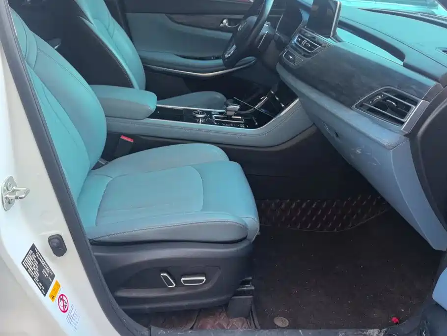 Changan CS75 PHEV 2019 2018 1.5T PHEV Navigation Edition