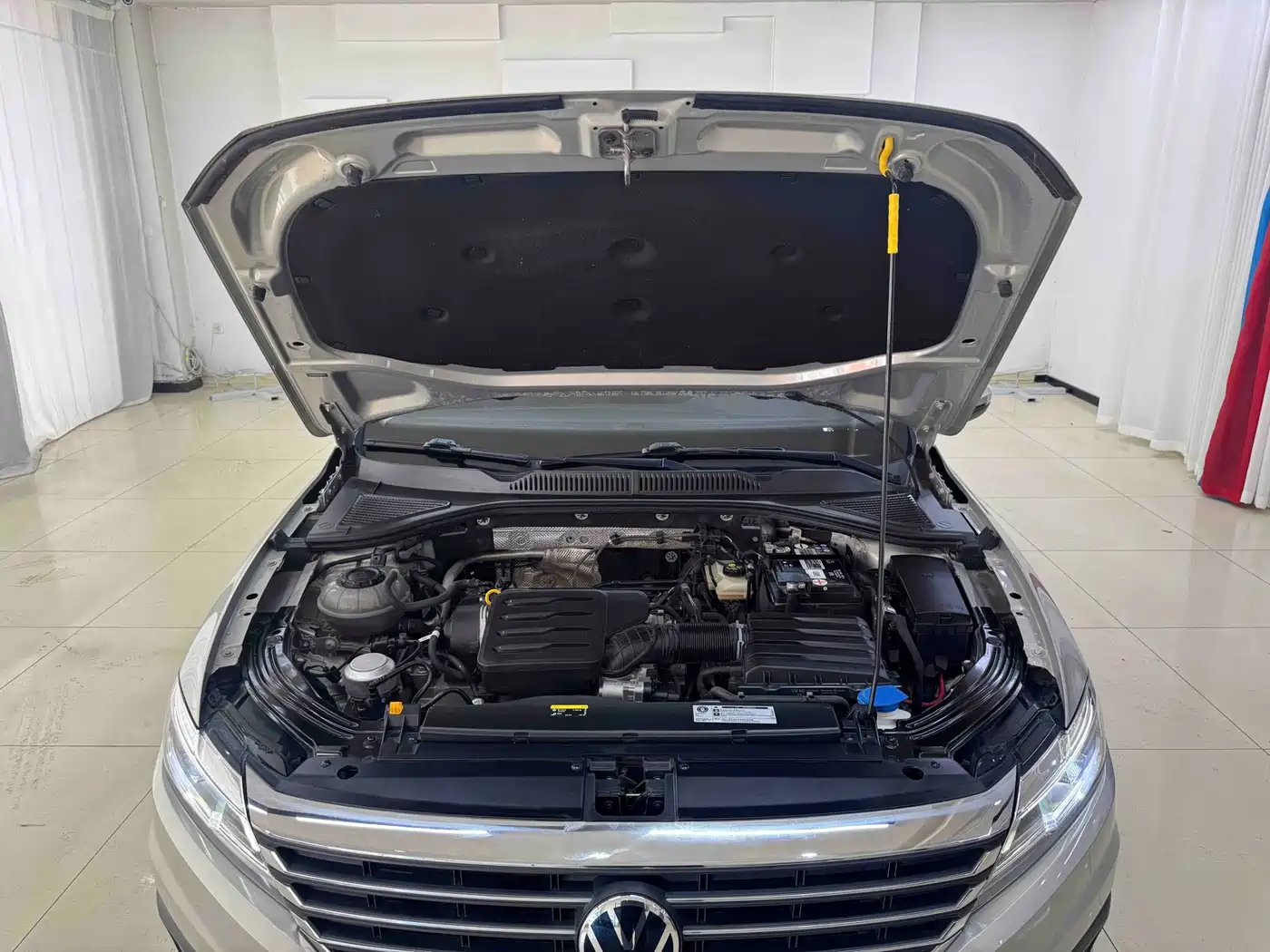 Volkswagen Lavida 2022 1.5L Auto Comfort Edition фото 19