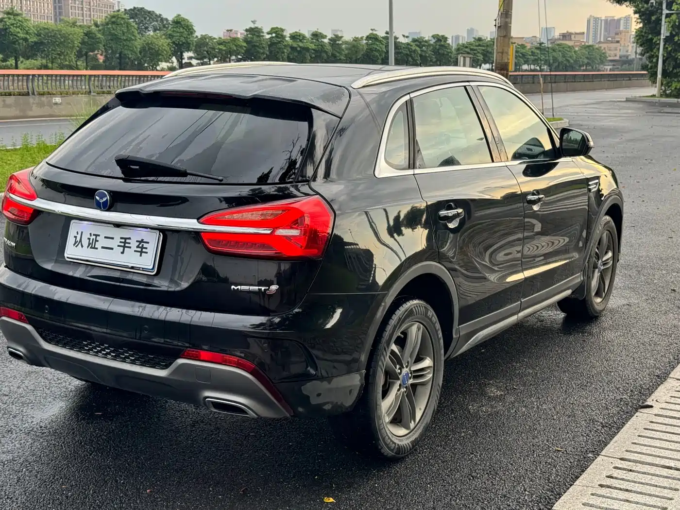 Junma MEET 3 (Meitu 3) 2018 2018 1.5T CVT Comfort Edition