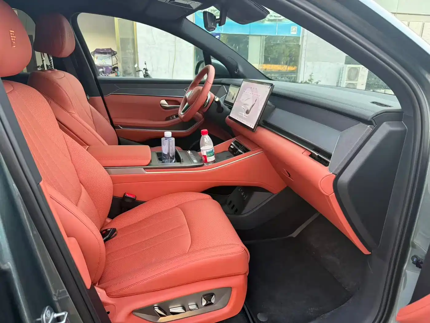 BYD Tang L 2025 DM 175KM Drone Player Edition фото 6