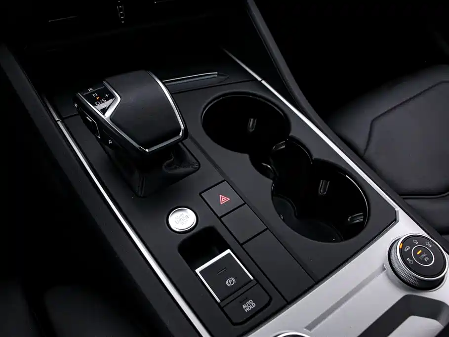 Volkswagen Touareg 2023 2022 2.0TSI Pilot Special Edition