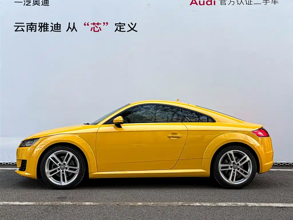 Audi TT 2015 TT Coupe 45 TFSI фото 2