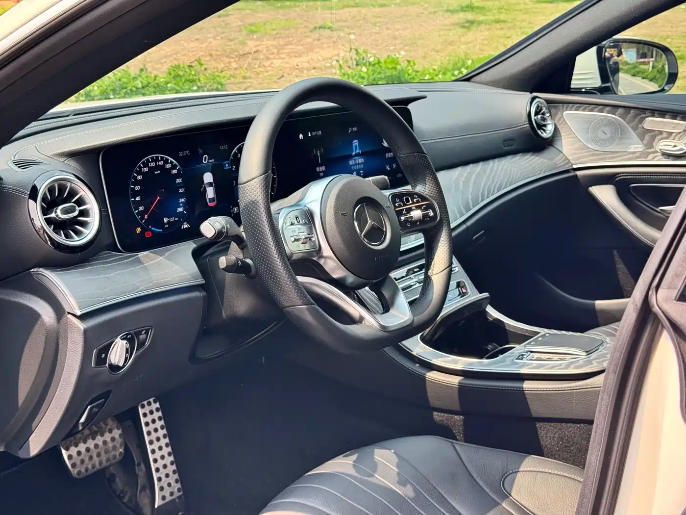 Mercedes-Benz CLS 2021 CLS 300 Luxury фото 7