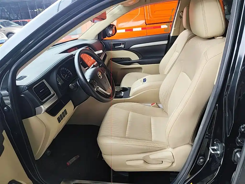 Toyota Highlander 2018 2.0T 2WD Elite 7-Seater China VI фото 15